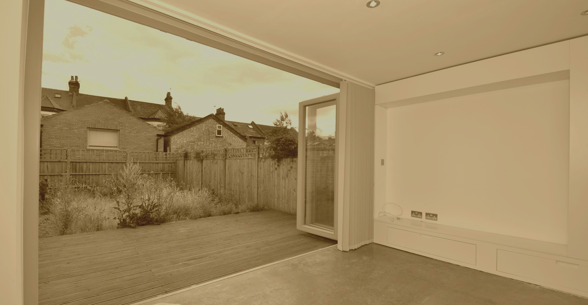 Slider, Glaziers in Havering-atte-Bower, Abridge, RM4